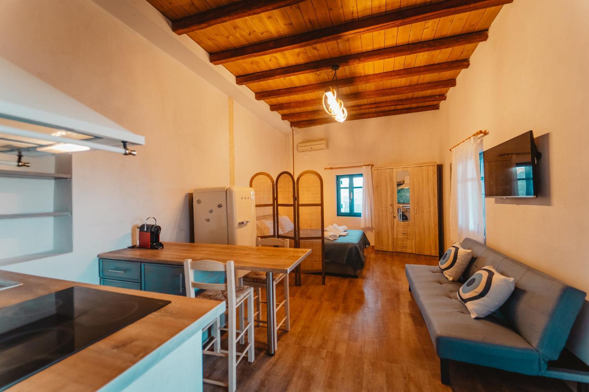 Kythera Secrets Suites Viaradika Eksteriør billede